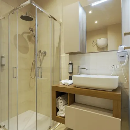 Πανσιόν Domus Fabia - & 3*