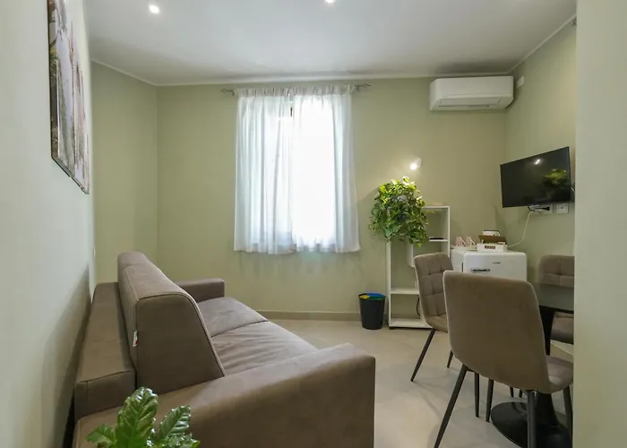 Domus Fabia - & Affittacamere 3*