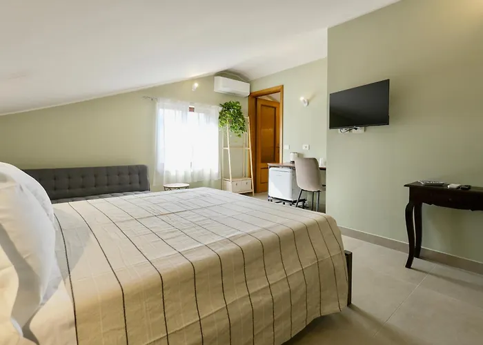 بيت ضيافة Domus Fabia - & 3*